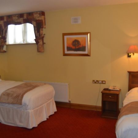 The Anglers Rest Hotel Headford Kültér fotó