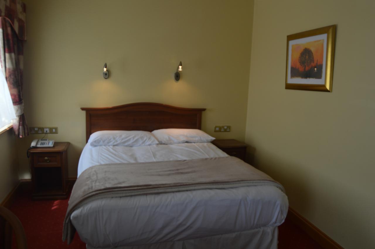 The Anglers Rest Hotel Headford Kültér fotó