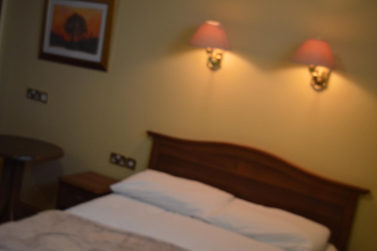 The Anglers Rest Hotel Headford Kültér fotó
